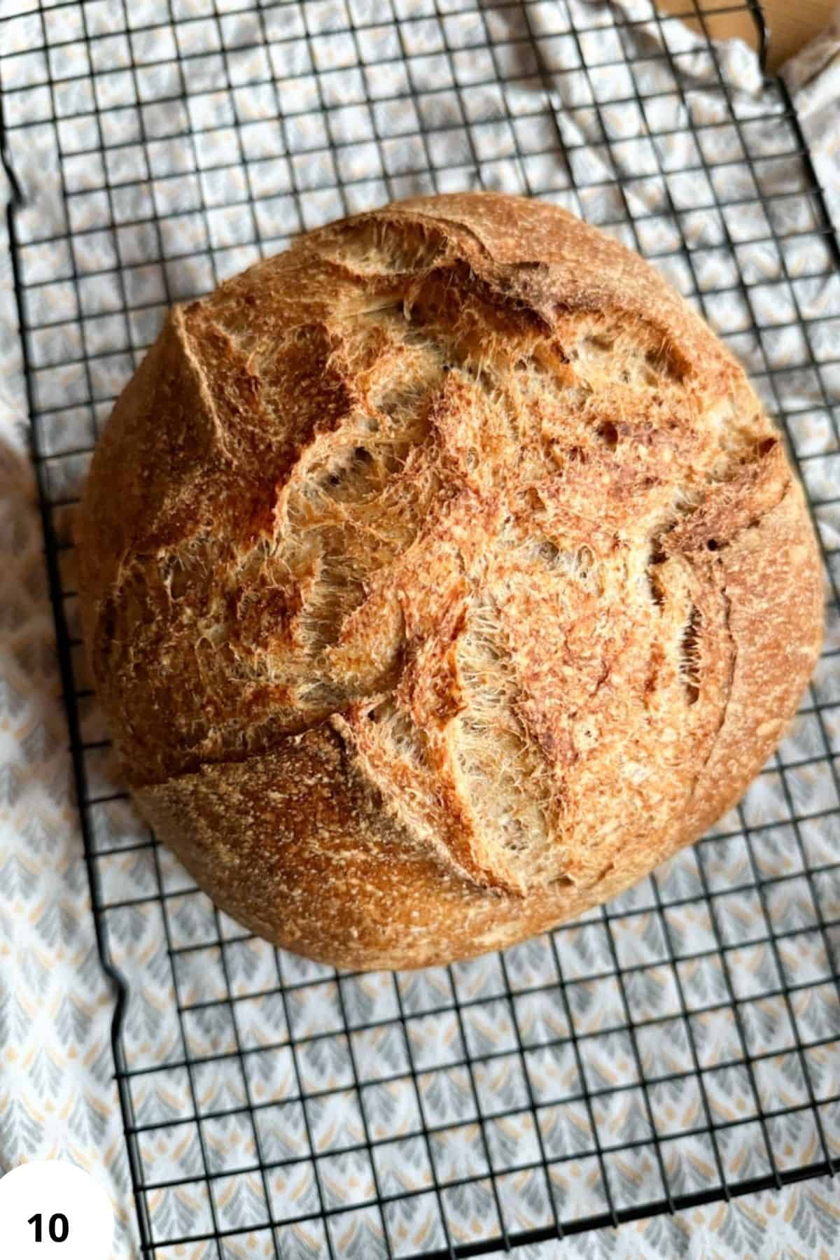 Artisan bread baked fresh with natural ingredients, ideal for healthy eating and homemade bread recipes.