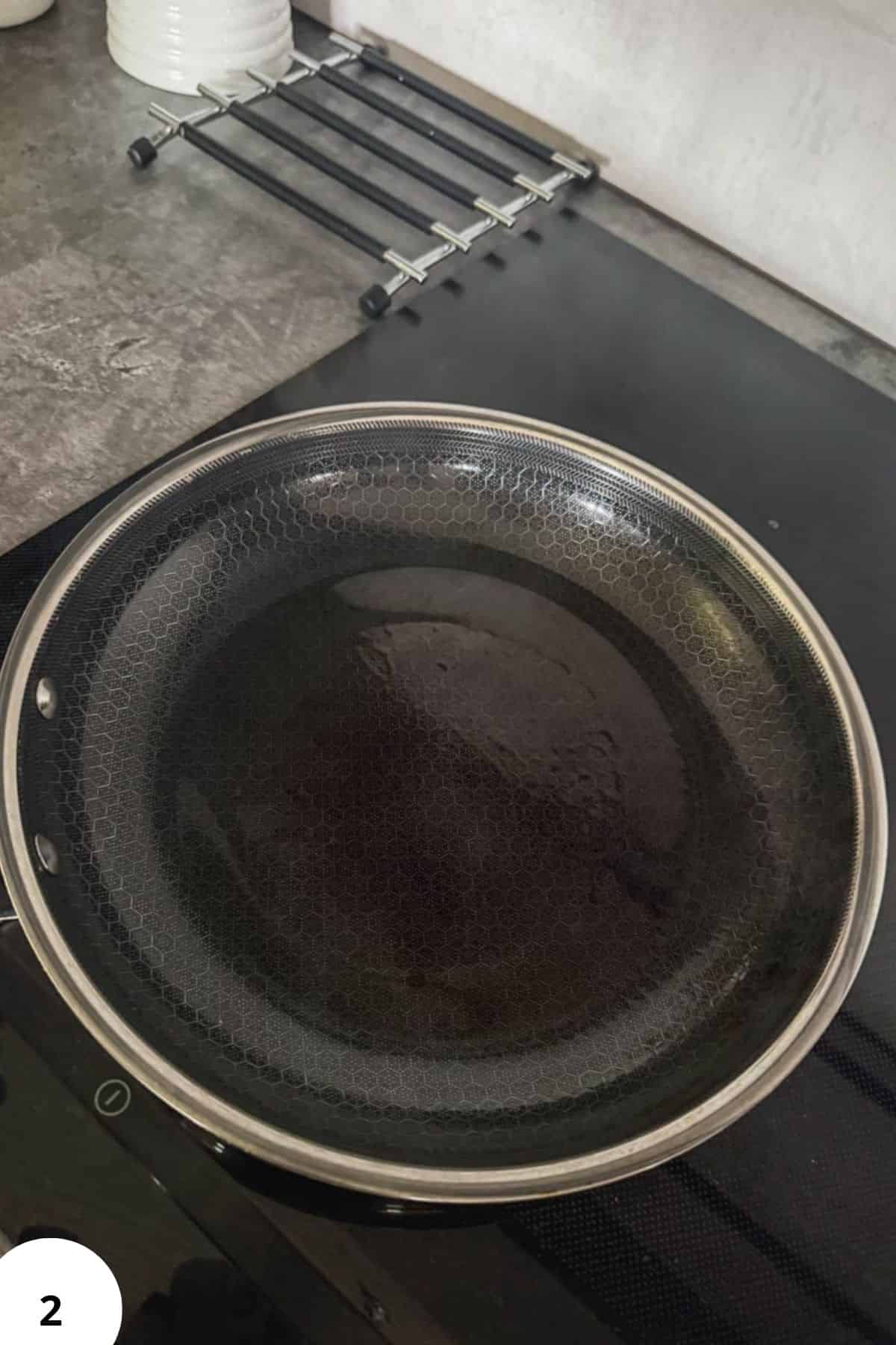 Pan for Central European Palatschinken (Crepes).